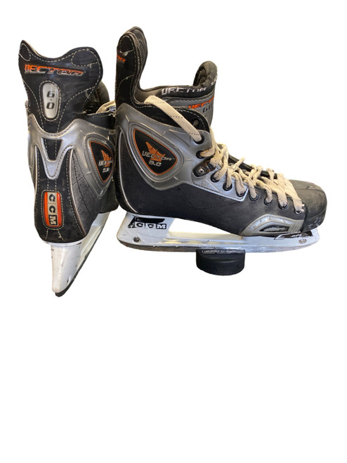 Vist Large View of Product Image Which is Used CCM VECTOR 6.0 Senior Hockey Skate Senior 9