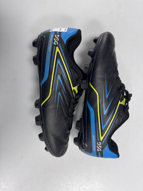 Vist Large View of Product Image Which is Used Dsg Soccer Cleats Black Junior 04.5