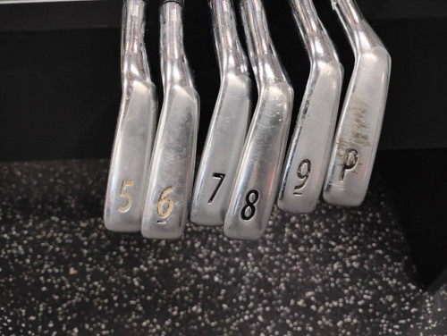 Vist Large View of Product Image Which is Used Titleist AP2 Mens Iron Set RH 4I-GW/AW