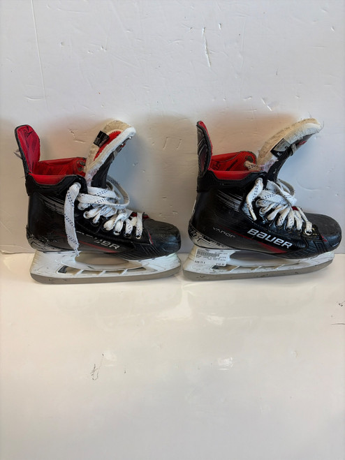 Vist Large View of Product Image Which is Used Bauer VAPOR X4 SKATES Intermediate Hockey Skate Intermediate 5.0