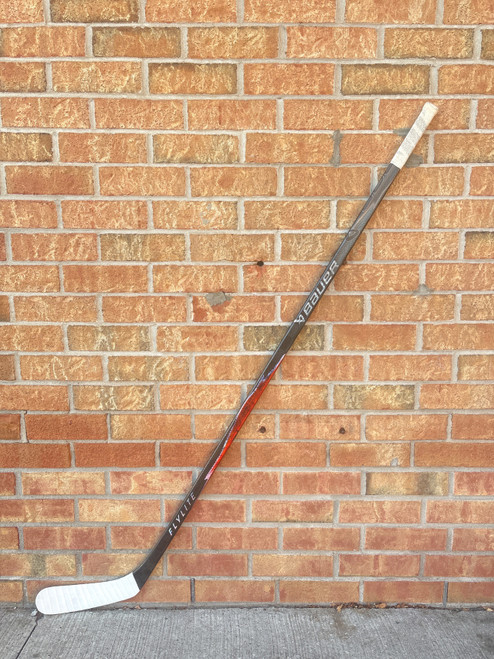 Vist Large View of Product Image Which is Used Bauer VAPOR FLYLITE Senior One Pce Right Grip 77 Flex (new= $440)