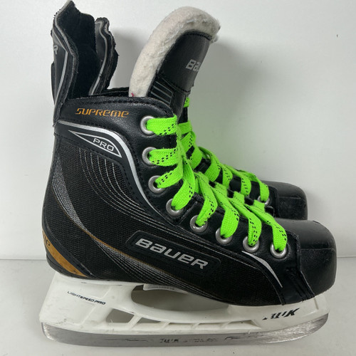 Vist Large View of Product Image Which is Used Bauer SUPREME PRO Hockey Skate Junior 01