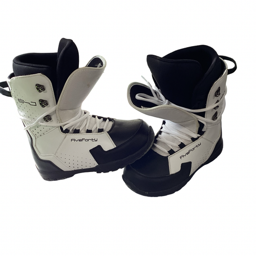 Vist Large View of Product Image Which is Used 540 Snowshoes Mens White 12"