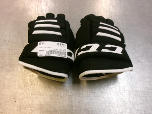 Vist Large View of Product Image Which is Used CCM 4R2 TACKS Youth Gloves Black 8"