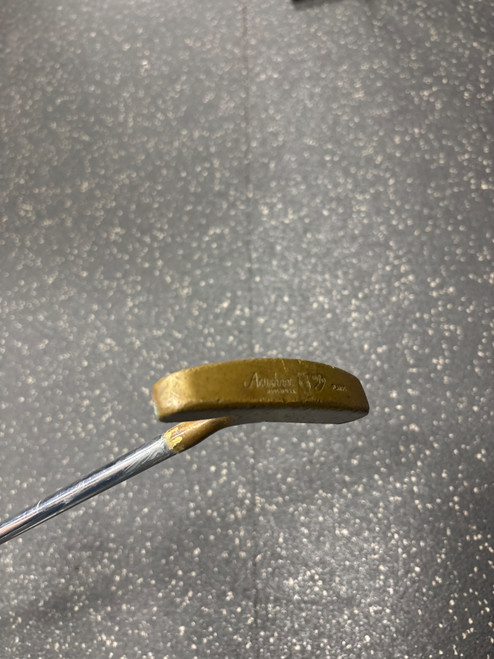 Vist Large View of Product Image Which is Used Acushnet BULLSEYE FLANGE Mens Putter RH