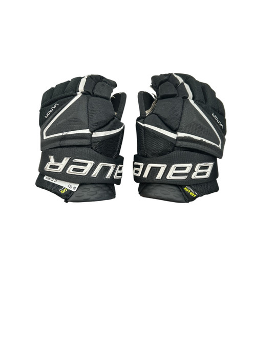 Vist Large View of Product Image Which is Used Bauer VAPOR HYPERLITE HG 12IN Junior Gloves Black 12"