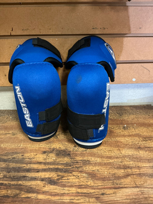 Vist Large View of Product Image Which is Used Easton X-TREME Senior Elbow Pads SM