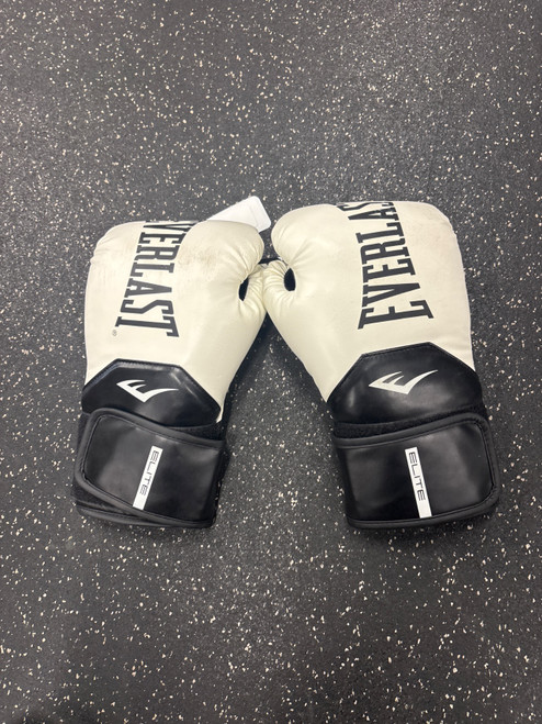 Vist Large View of Product Image Which is Used Everlast Boxing Gloves White Senior