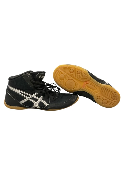 Vist Large View of Product Image Which is Used Asics Wrestling Shoes Black Junior 04