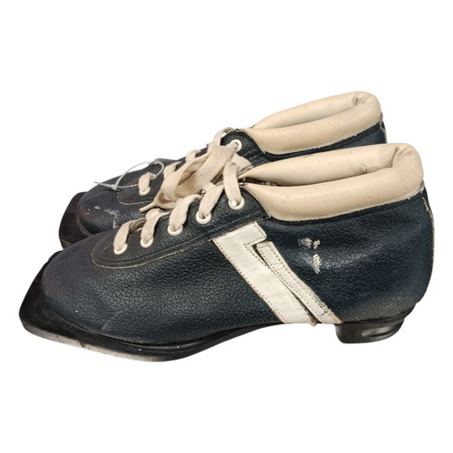 Vist Large View of Product Image Which is Used Mens 75MM XC Ski Boots Navy Blue M 10.5