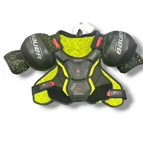 Vist Large View of Product Image Which is Used Bauer VAPOR 3X Junior Shoulder Pads SM