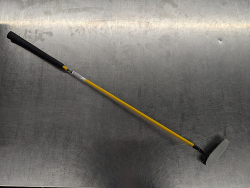 Vist Large View of Product Image Which is Used Momentus TRAINING PUTTER Swing Aid