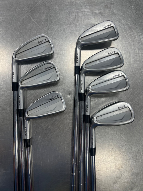 Vist Large View of Product Image Which is Used Ping I230 Mens Iron Set RH 4I-PW