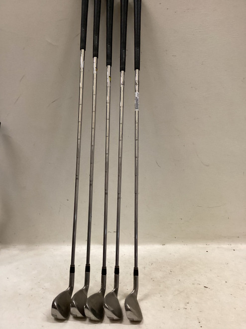 Vist Large View of Product Image Which is Used Adams Golf IDEA TECH HYBRID V3 Mens Iron Set RH 7I-PW