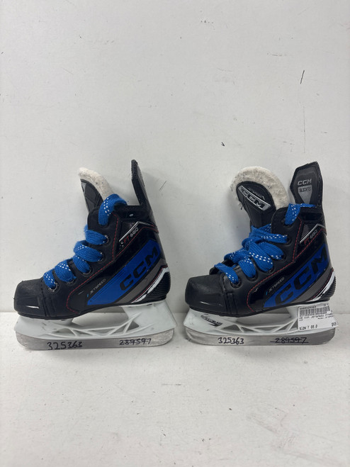 Vist Large View of Product Image Which is Used CCM JETSPEED FT680 Youth Hockey Skate Youth 08.0