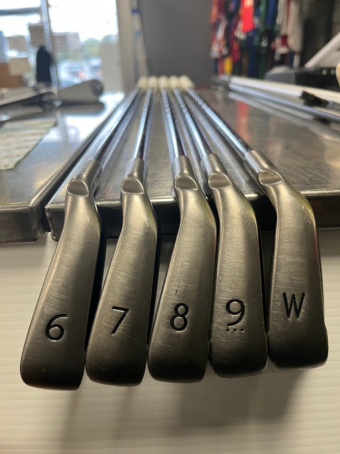 Vist Large View of Product Image Which is Used Ping G25 Mens Iron Set RH 6I-PW