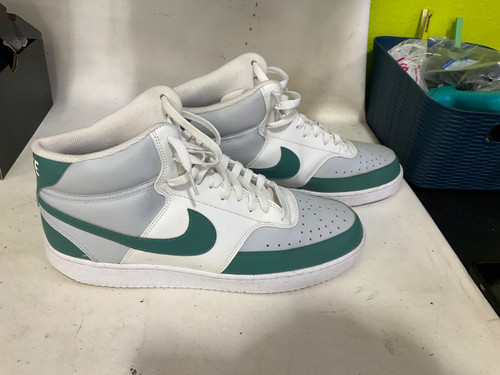 Vist Large View of Product Image Which is Used Nike DUNK HIGH Basketball Shoes M White And Green Youth 13.0