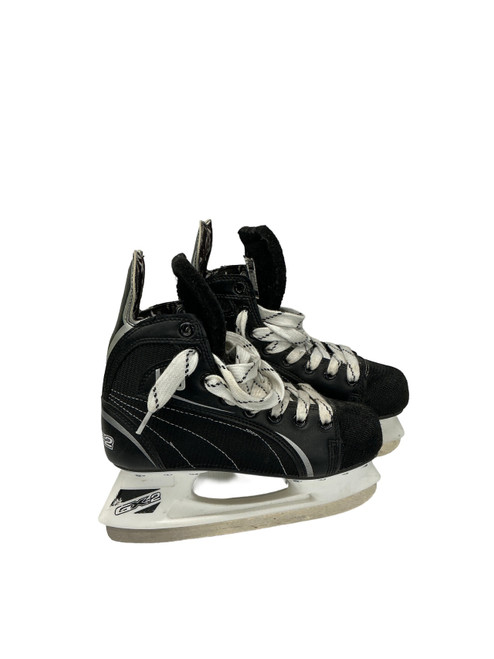 Vist Large View of Product Image Which is Used WinnWell GX-2 Junior Hockey Skate Junior 03