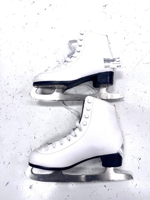 Vist Large View of Product Image Which is Used DBX CLASSIC WomensFigure Skate White Senior 6