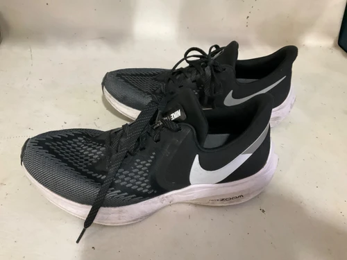 Vist Large View of Product Image Which is Used Nike Running/X-Train Shoes M Black Senior 10