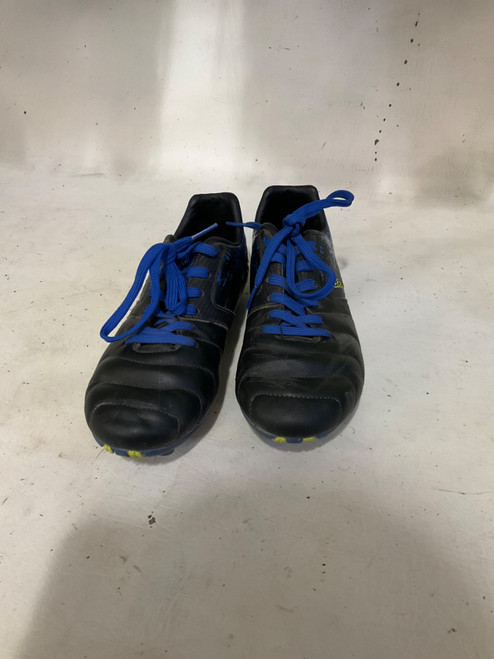Vist Large View of Product Image Which is Used Brava Soccer Cleats Black Junior 04