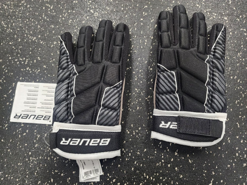 Vist Large View of Product Image Which is Bauer Performance Street Hockey Senior Gloves Black Large