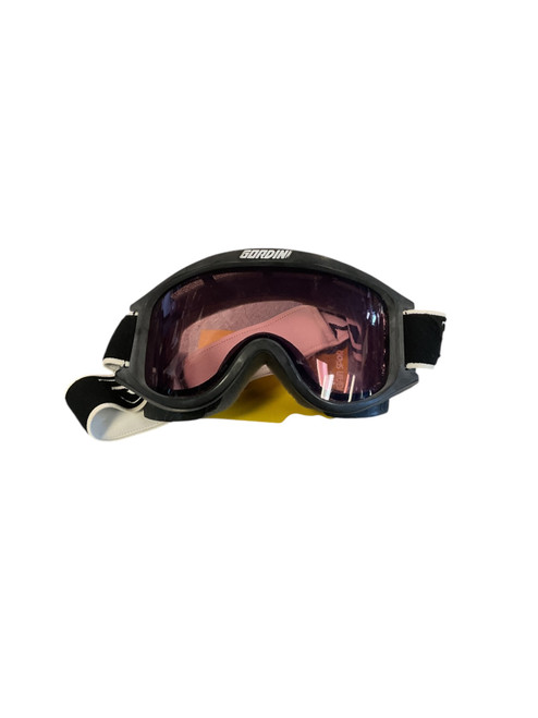 Vist Large View of Product Image Which is Used Gordini Snow Goggles Youth Black