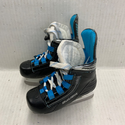 Vist Large View of Product Image Which is Used Bauer PRODIGY SLIDE TIE Youth Hockey Skate Youth 07.0