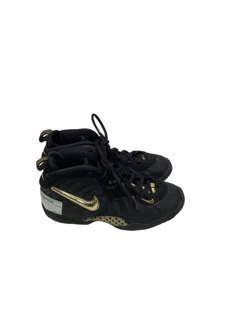 Vist Large View of Product Image Which is Used Nike Basketball Shoes Y Black Junior 04