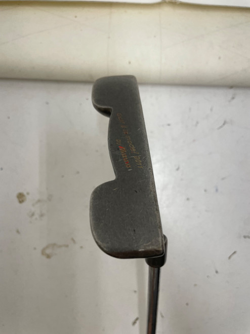 Vist Large View of Product Image Which is Used Mizuno BALANCE UP Mens Putter RH