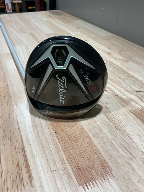 Vist Large View of Product Image Which is Used Titleist 915D2 Mens Driver RH 9.5 Degree