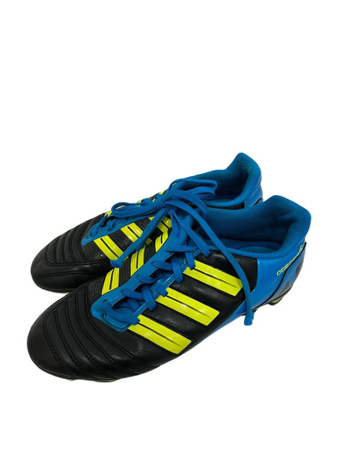 Vist Large View of Product Image Which is Used Adidas Predator Jr 5 Soccer Cleats