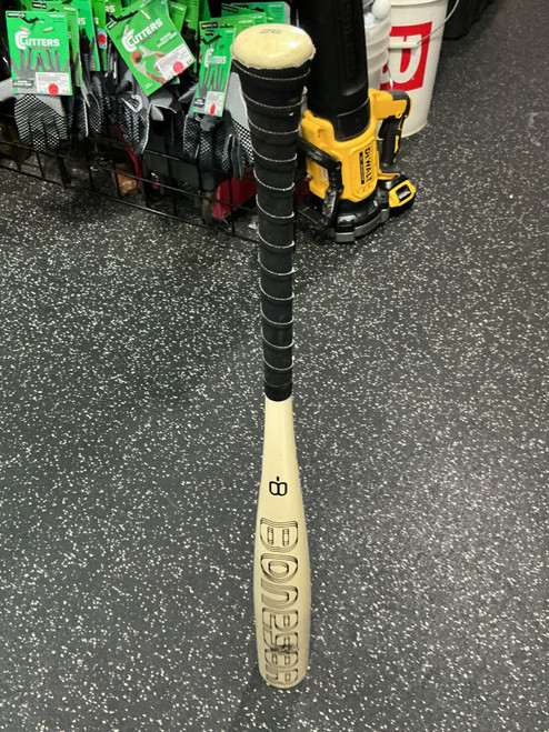 Vist Large View of Product Image Which is Used Warstic WSSLBS8-23 BB/SB USSSA 2 5/8 Bat 32"