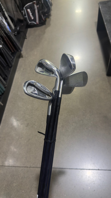 Vist Large View of Product Image Which is Used Mizuno MX-19 HEMI COG Mens Iron Set RH 4I-PW