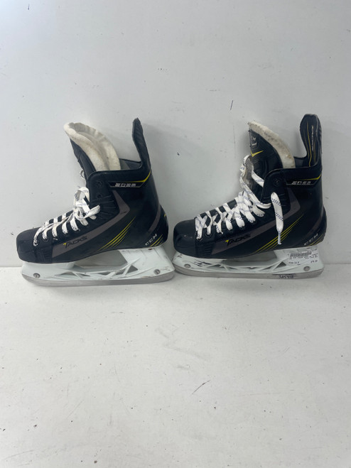 Vist Large View of Product Image Which is Used CCM TACKS 5052 Intermediate Hockey Skate Intermediate 6.5
