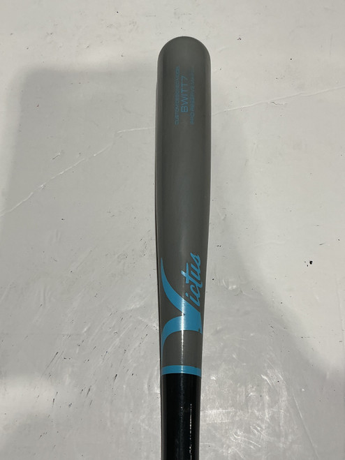 Vist Large View of Product Image Which is Used Victus BWIYY7 BB/SB Wood Bat 33"