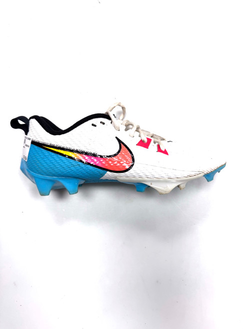 Vist Large View of Product Image Which is Used Nike Soccer Cleats White Senior 7.5