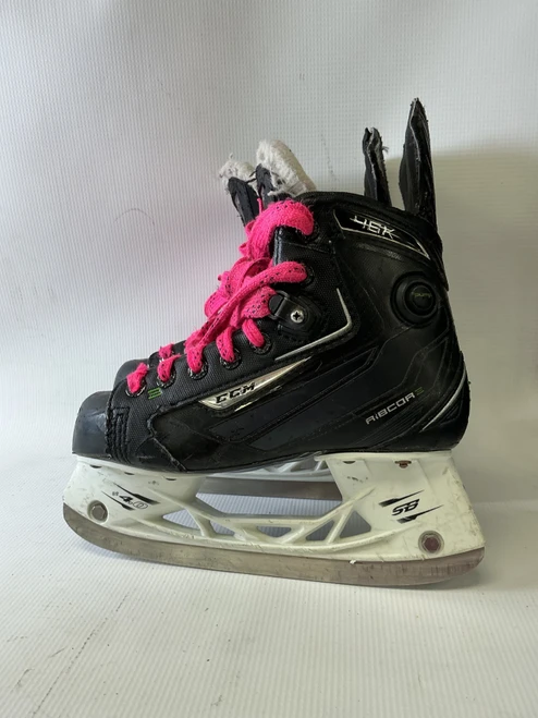 Vist Large View of Product Image Which is Used CCM RIBCOR 46K Junior Hockey Skate Junior 01.5