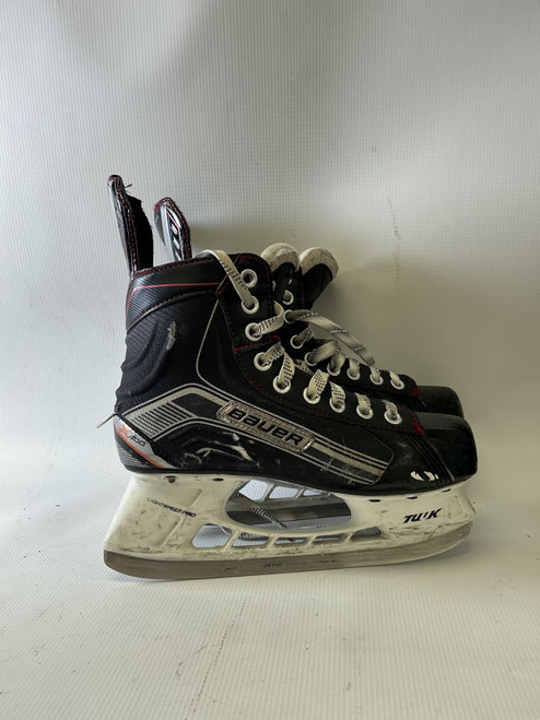 Vist Large View of Product Image Which is Used Bauer X400 Junior Hockey Skate Junior 05.5