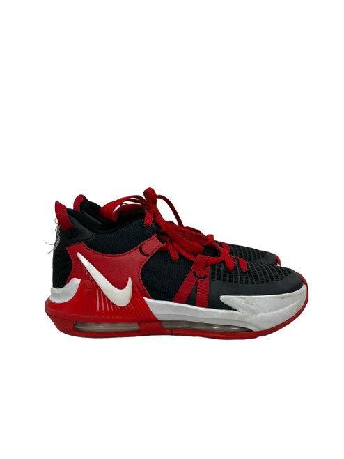 Vist Large View of Product Image Which is Used Nike Witness GS Jr 4 Basketball Shoes
