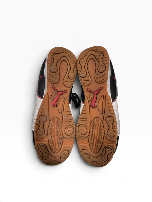 Vist Large View of Product Image Which is Used Puma Soccer Indoor Shoes Black Senior 10.5