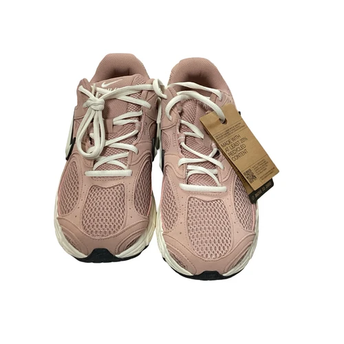 Vist Large View of Product Image Which is Used Nike Basketball Shoes W Pink Senior 10.5