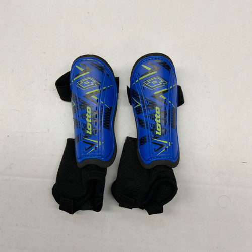 Vist Large View of Product Image Which is Used Lotto Soccer Shin Guards Youth Royal Blue SM