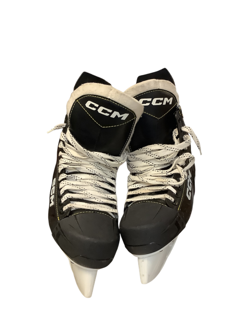 Vist Large View of Product Image Which is Used CCM AS550 Senior Hockey Skate Senior 10