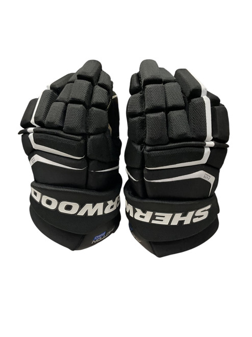 Vist Large View of Product Image Which is Used Sher-wood CODE PROTON PRO 14 HG Senior Gloves Black 14"