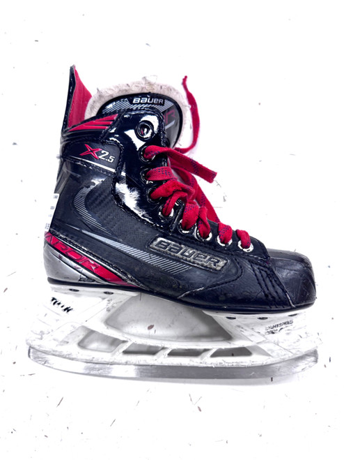 Vist Large View of Product Image Which is Used Bauer X2.5 Junior Hockey Skate Junior 02