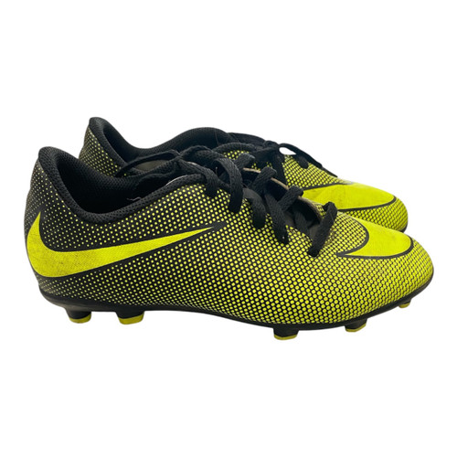 Vist Large View of Product Image Which is Used Nike Soccer Cleats Yellow Junior 03