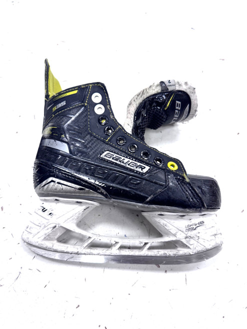 Vist Large View of Product Image Which is Used Bauer S35 Junior Hockey Skate Junior 02