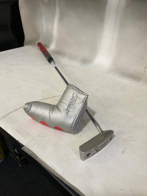 Vist Large View of Product Image Which is Used Scotty Cameron NEWPORT 2.5 Mens Putter RH