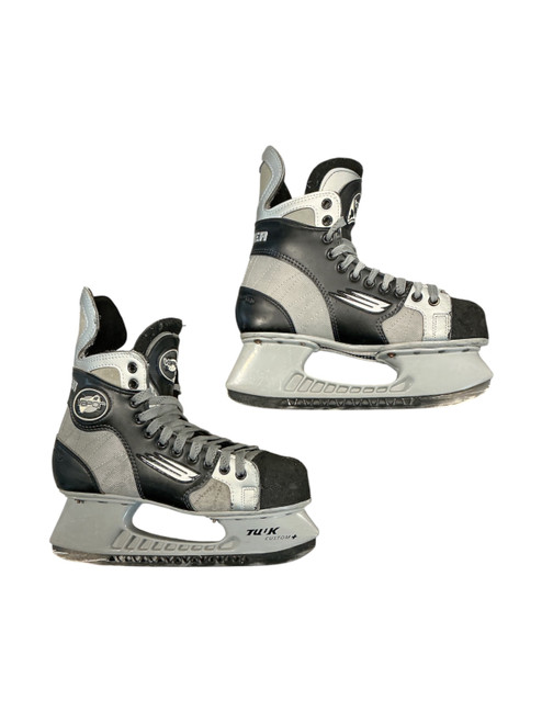Vist Large View of Product Image Which is Used Bauer VAPOR 10 Senior Hockey Skate Senior 7.5